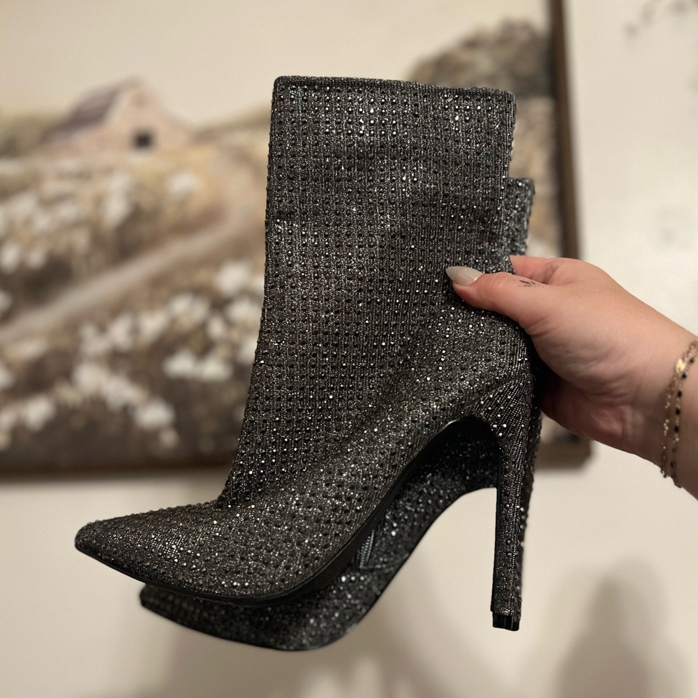 Steve Madden “Wifey” Black Rhinestone Heeled Booties